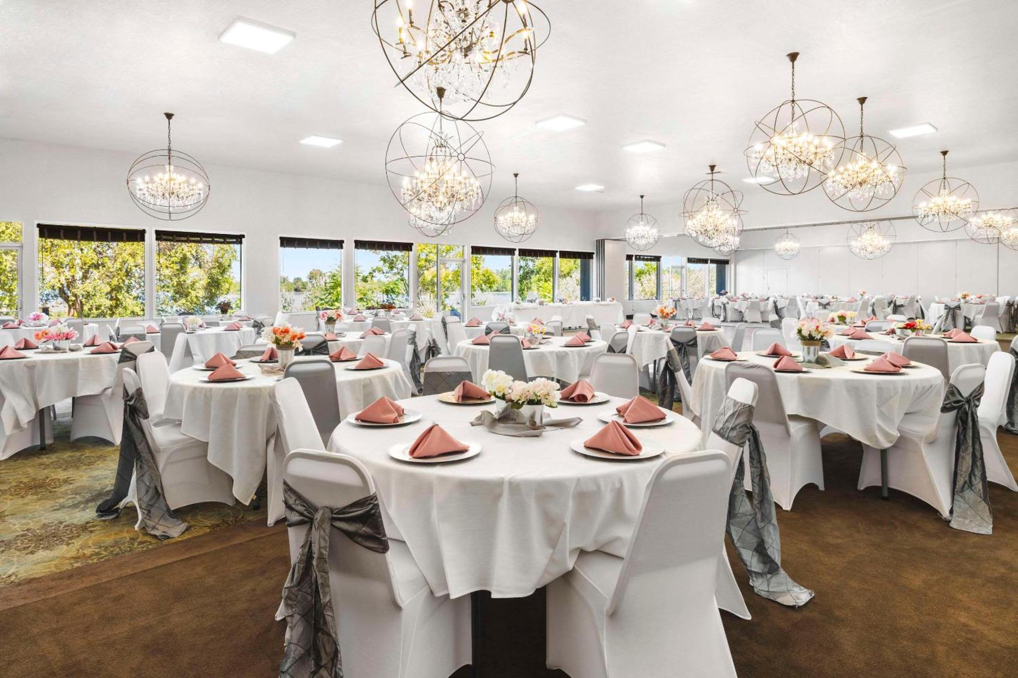Richland Riverfront Hotel And Conference Center, Ascend Hotel Collection Екстер'єр фото
