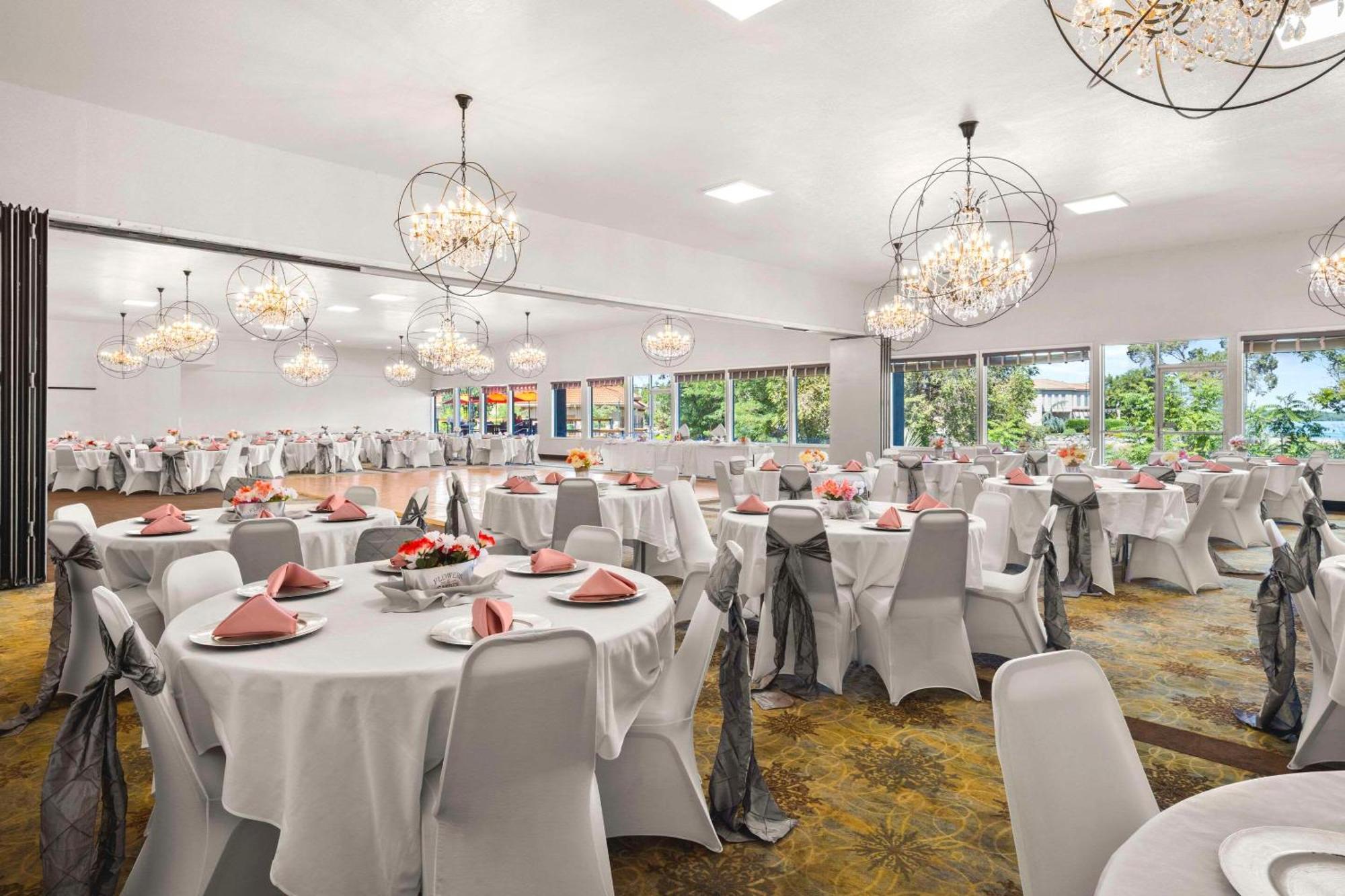Richland Riverfront Hotel And Conference Center, Ascend Hotel Collection Екстер'єр фото